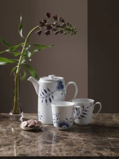 Royal Copenhagen Blå Mega Riflet Kande M. Låg 1,1 L -Royal Copenhagen 10523893