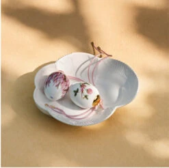 Royal Copenhagen Påskeæg 2 Stk, Rødkløver & Rødkløverblade -Royal Copenhagen 1066076 2