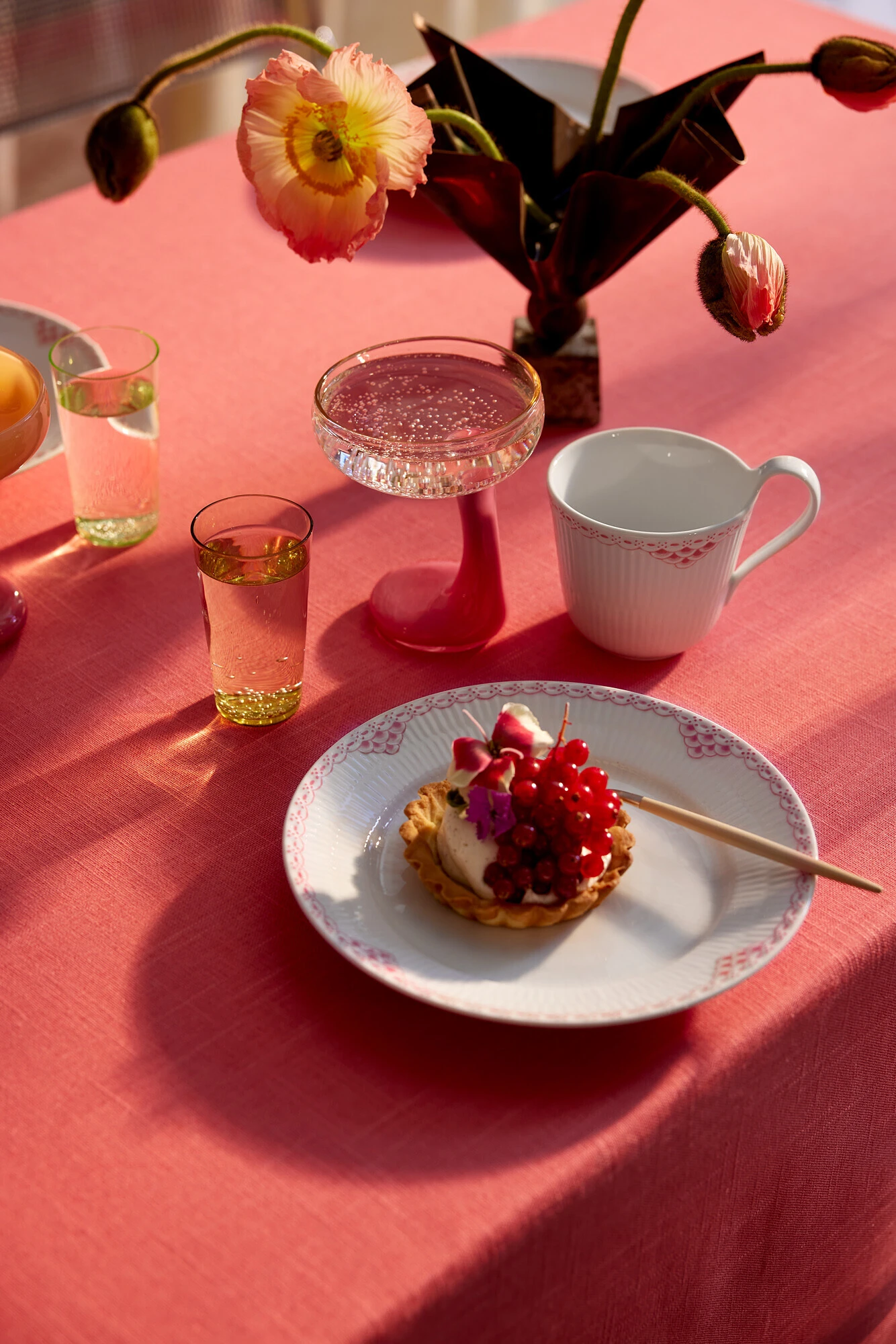 Royal Copenhagen Royal Copehagen Koral Riflet Blonde Højhankskop 33 Cl 4 Royal Copenhagen Royal Copehagen Koral Riflet Blonde Højhankskop 33 Cl - Billede 4