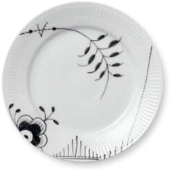 Royal Copenhagen Sort Mega Riflet Tallerken 19 Cm