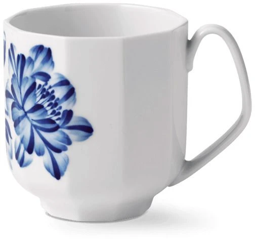 Royal Copenhagen Blomst Krus 33 Cl, Kamelia 1 Royal Copenhagen Blomst Krus 33 Cl, Kamelia