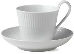 Royal Copenhagen Hvid Riflet Højhankskop M. Underkop 25 Cl