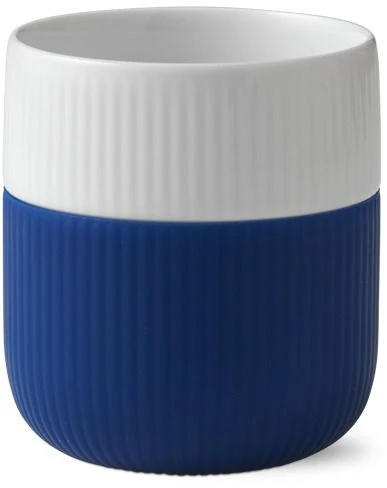 Royal Copenhagen Riflet Contrast Krus 33 Cl, Megablå 1 Royal Copenhagen Riflet Contrast Krus 33 Cl, Megablå