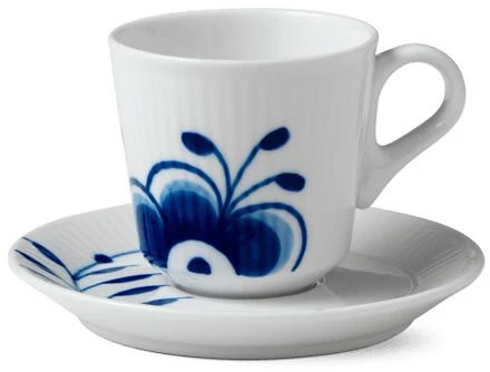 Royal Copenhagen Blå Mega Riflet Espressokop M. Underkop 9 Cl 1 Royal Copenhagen Blå Mega Riflet Espressokop M. Underkop 9 Cl
