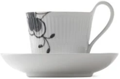 Royal Copenhagen Sort Mega Riflet Højhankskop M. Underkop 25 Cl -Royal Copenhagen RC1021