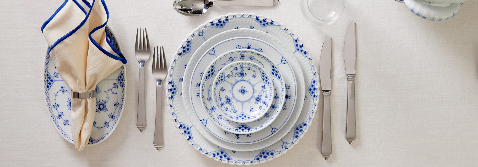 Royal Copenhagen 3 Royal Copenhagen -Royal Copenhagen 2